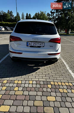 Внедорожник / Кроссовер Audi Q5 2016 в 