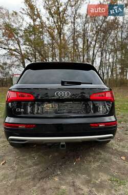 Внедорожник / Кроссовер Audi Q5 2017 в Черкассах