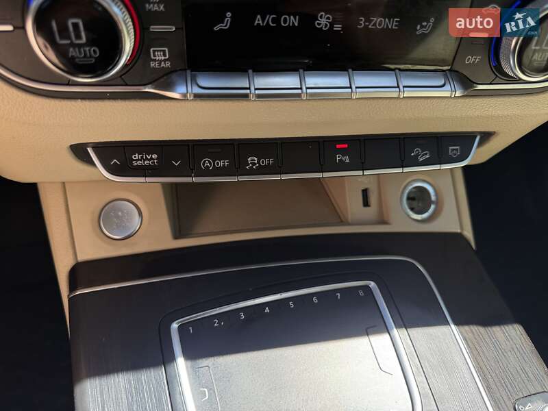 Внедорожник / Кроссовер Audi Q5 2018 в Львове