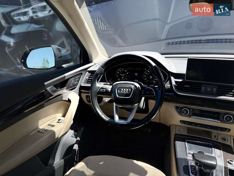 Внедорожник / Кроссовер Audi Q5 2018 в Львове