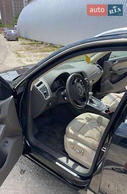 Внедорожник / Кроссовер Audi Q5 2016 в 