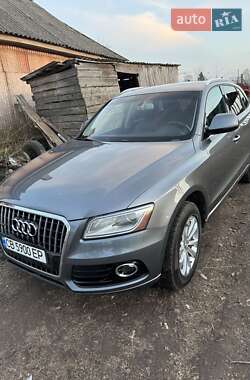 Внедорожник / Кроссовер Audi Q5 2016 в 