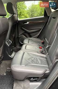 Внедорожник / Кроссовер Audi Q5 2017 в 