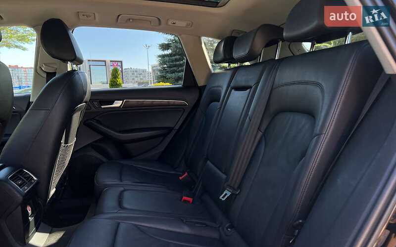 Внедорожник / Кроссовер Audi Q5 2016 в Львове