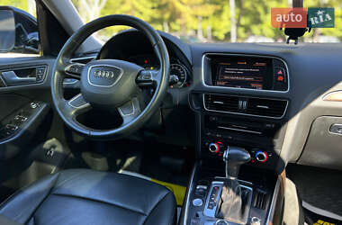 Внедорожник / Кроссовер Audi Q5 2016 в 