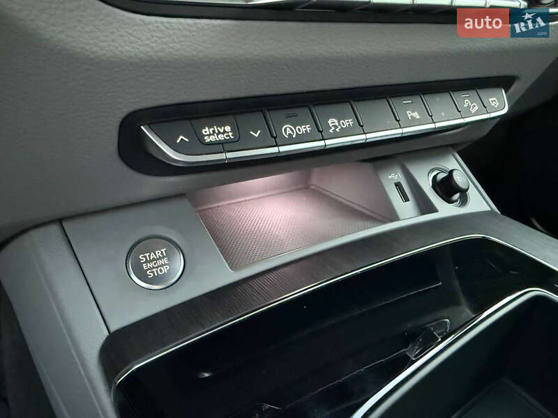 Внедорожник / Кроссовер Audi Q5 2022 в Коломые