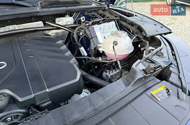 Внедорожник / Кроссовер Audi Q5 2022 в 