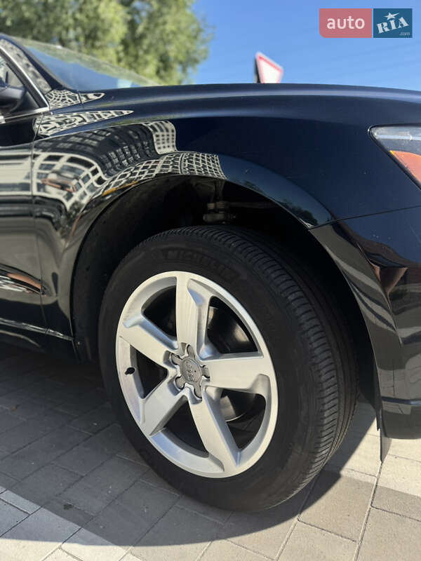 Внедорожник / Кроссовер Audi Q5 2012 в Львове