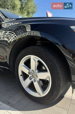 Внедорожник / Кроссовер Audi Q5 2012 в 
