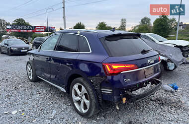 Внедорожник / Кроссовер Audi Q5 2022 в 
