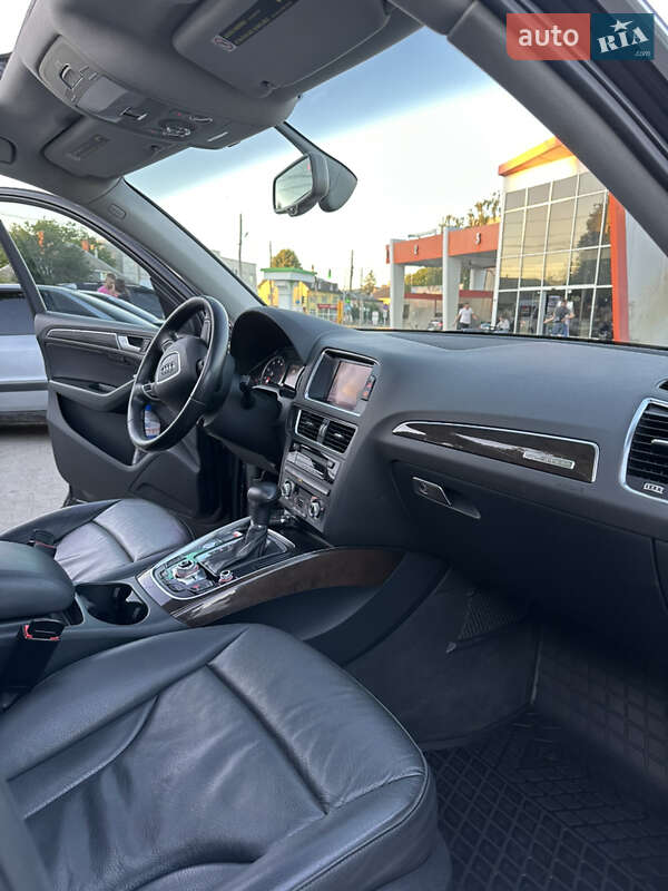 Внедорожник / Кроссовер Audi Q5 2014 в Черновцах