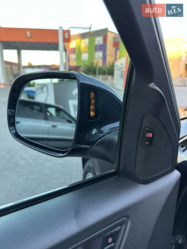 Внедорожник / Кроссовер Audi Q5 2014 в Черновцах