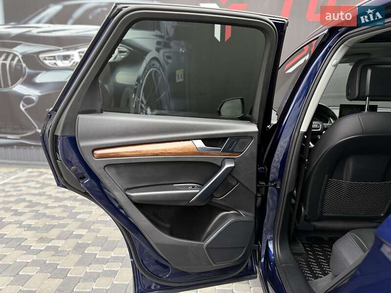Внедорожник / Кроссовер Audi Q5 2022 в Львове