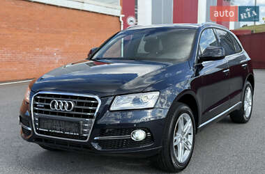 Внедорожник / Кроссовер Audi Q5 2016 в 