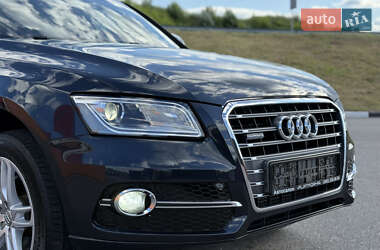 Внедорожник / Кроссовер Audi Q5 2016 в 