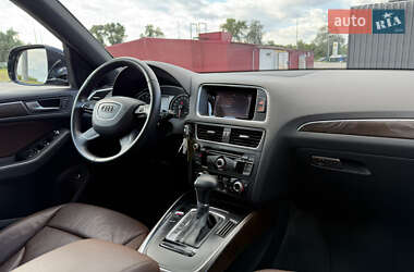 Внедорожник / Кроссовер Audi Q5 2016 в 