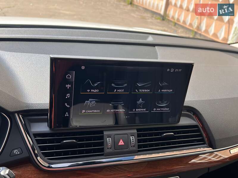 Позашляховик / Кросовер Audi Q5 2022 в Києві