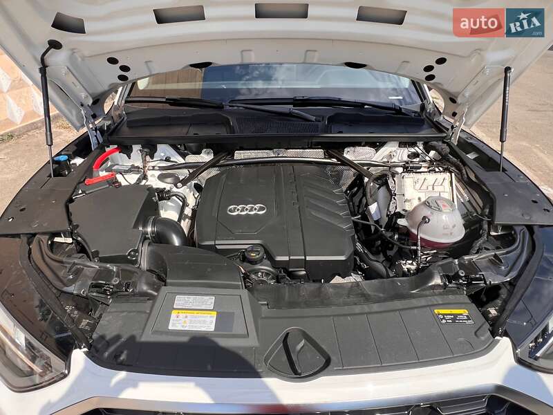 Позашляховик / Кросовер Audi Q5 2022 в Києві