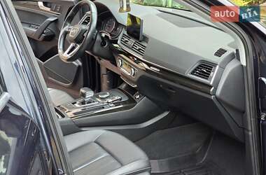 Внедорожник / Кроссовер Audi Q5 2019 в 