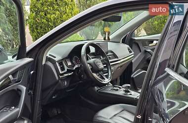 Внедорожник / Кроссовер Audi Q5 2019 в 