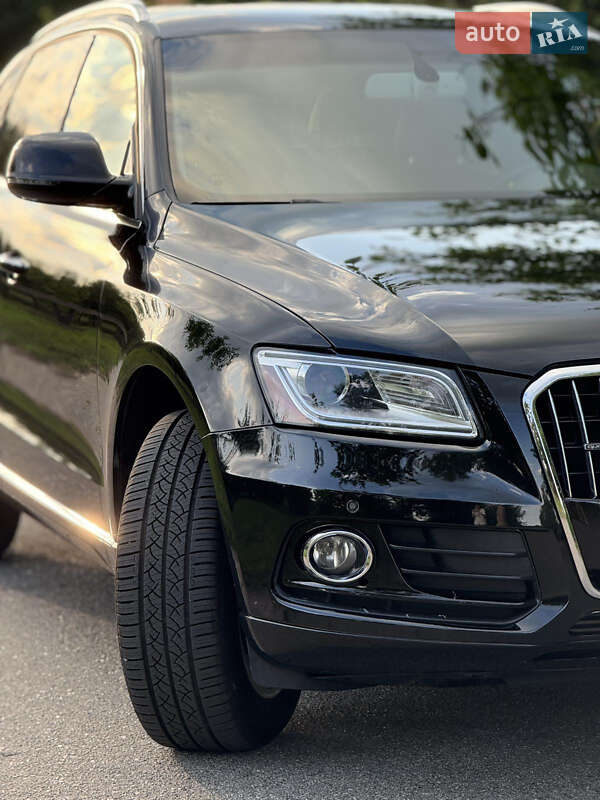 Внедорожник / Кроссовер Audi Q5 2014 в Корсуне-Шевченковском