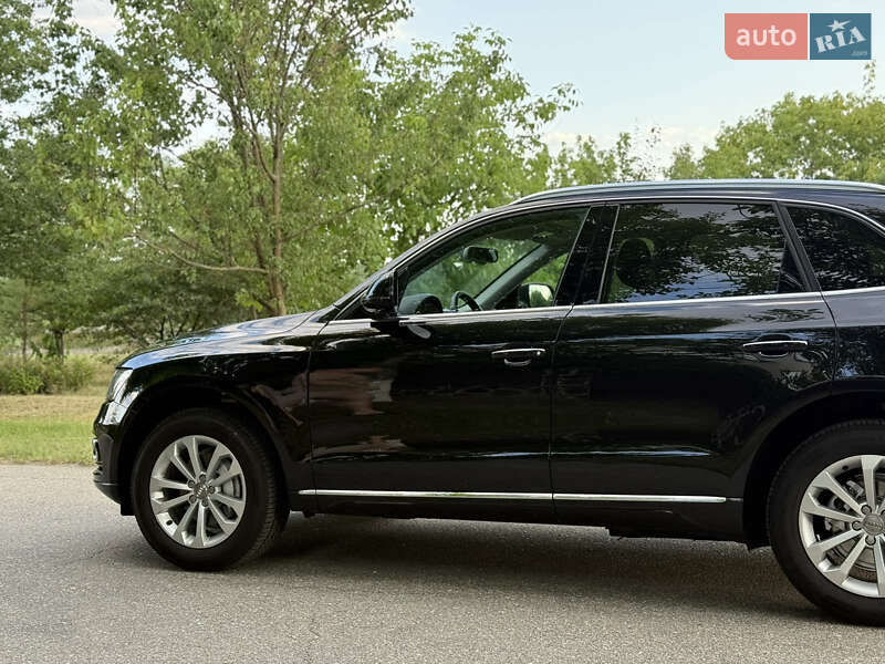 Внедорожник / Кроссовер Audi Q5 2014 в Корсуне-Шевченковском