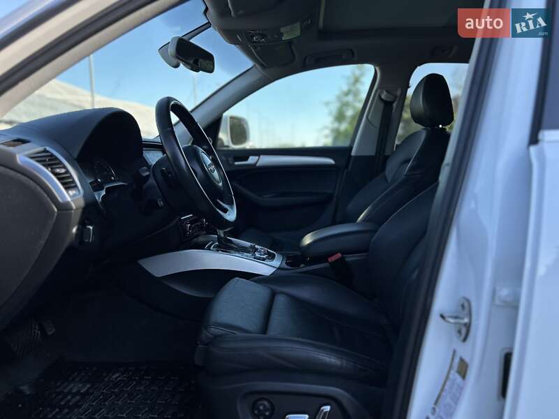 Позашляховик / Кросовер Audi Q5 2013 в Львові