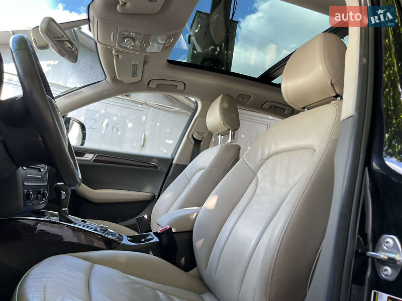 Внедорожник / Кроссовер Audi Q5 2012 в Киеве