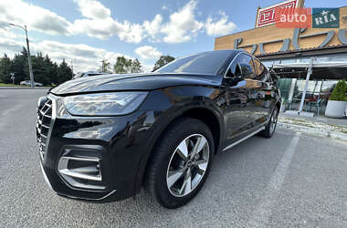 Внедорожник / Кроссовер Audi Q5 2022 в 