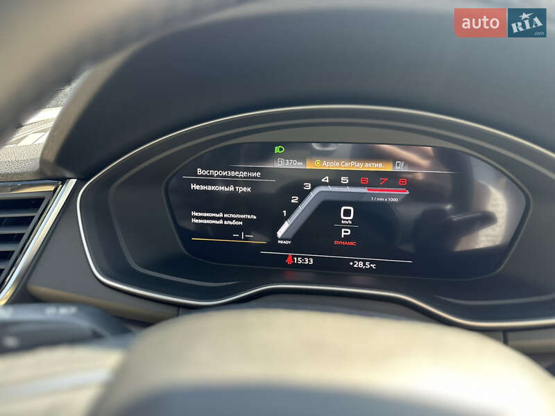 Позашляховик / Кросовер Audi Q5 2022 в Дніпрі