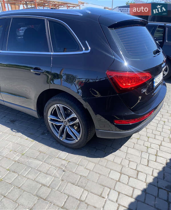 Внедорожник / Кроссовер Audi Q5 2013 в Мукачево