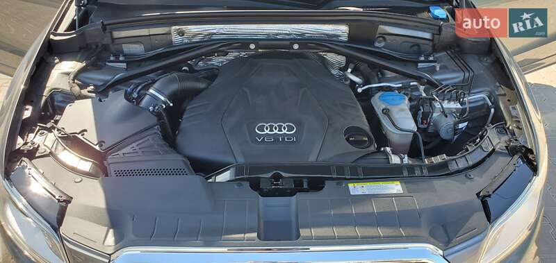 Позашляховик / Кросовер Audi Q5 2015 в Рівному