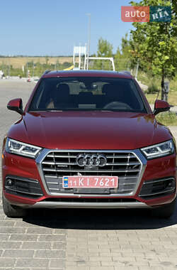 Внедорожник / Кроссовер Audi Q5 2018 в Ровно