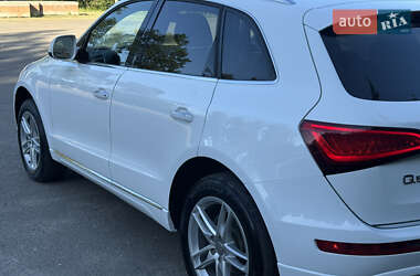 Внедорожник / Кроссовер Audi Q5 2015 в 