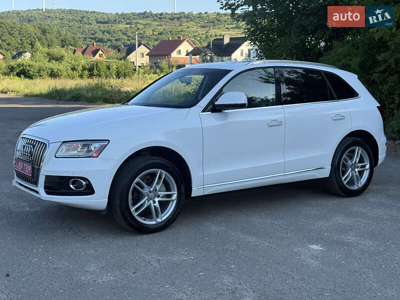 Внедорожник / Кроссовер Audi Q5 2015 в Самборе