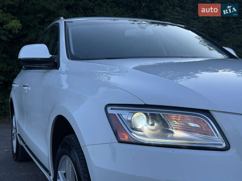 Внедорожник / Кроссовер Audi Q5 2015 в Самборе