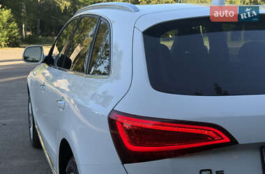 Внедорожник / Кроссовер Audi Q5 2015 в 