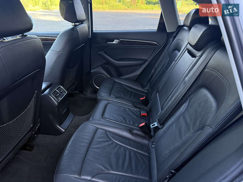 Внедорожник / Кроссовер Audi Q5 2015 в Самборе