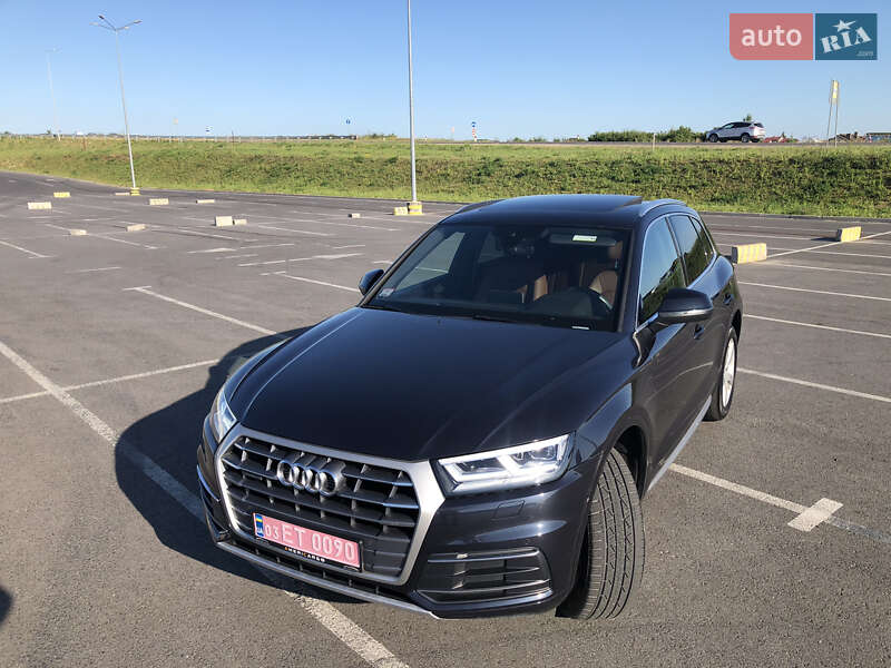 Внедорожник / Кроссовер Audi Q5 2018 в Львове