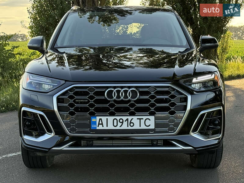 Внедорожник / Кроссовер Audi Q5 2023 в 