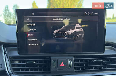 Внедорожник / Кроссовер Audi Q5 2023 в 
