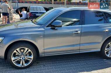 Внедорожник / Кроссовер Audi Q5 2015 в 