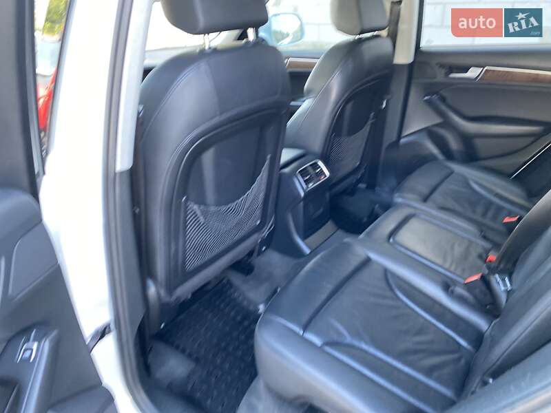 Внедорожник / Кроссовер Audi Q5 2014 в Хусте
