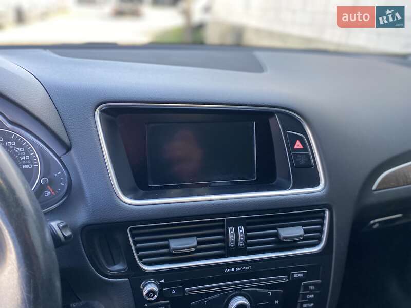 Внедорожник / Кроссовер Audi Q5 2014 в Хусте