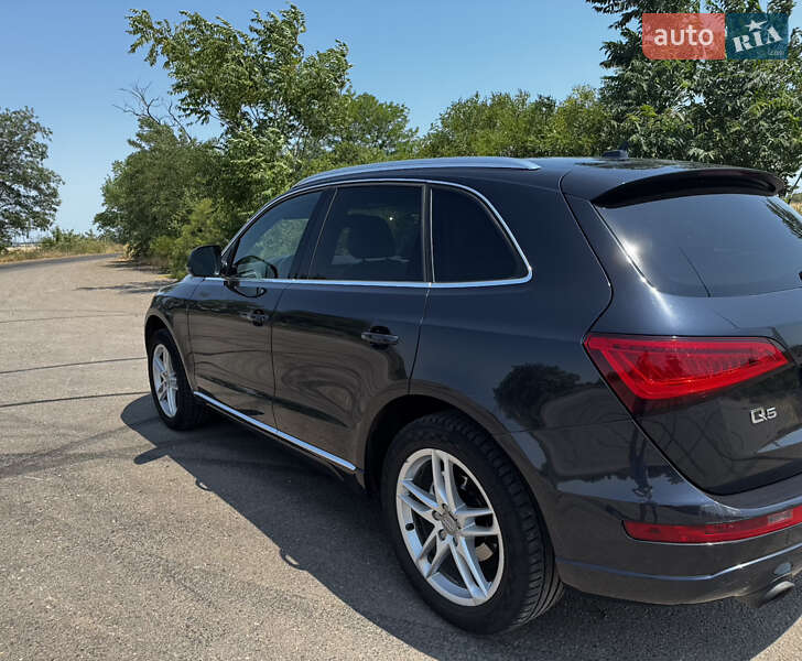 Внедорожник / Кроссовер Audi Q5 2013 в Одессе