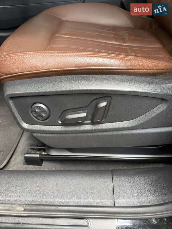 Позашляховик / Кросовер Audi Q5 2018 в Києві