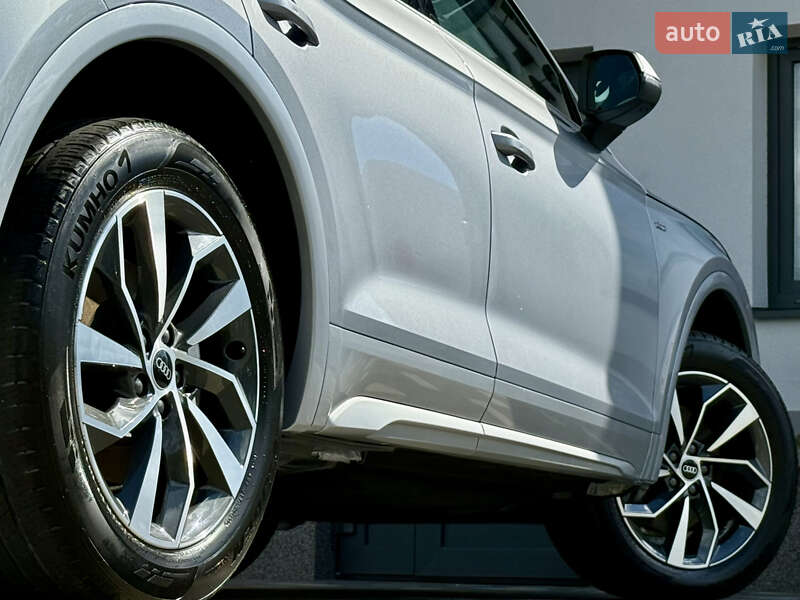 Внедорожник / Кроссовер Audi Q5 2022 в Дрогобыче