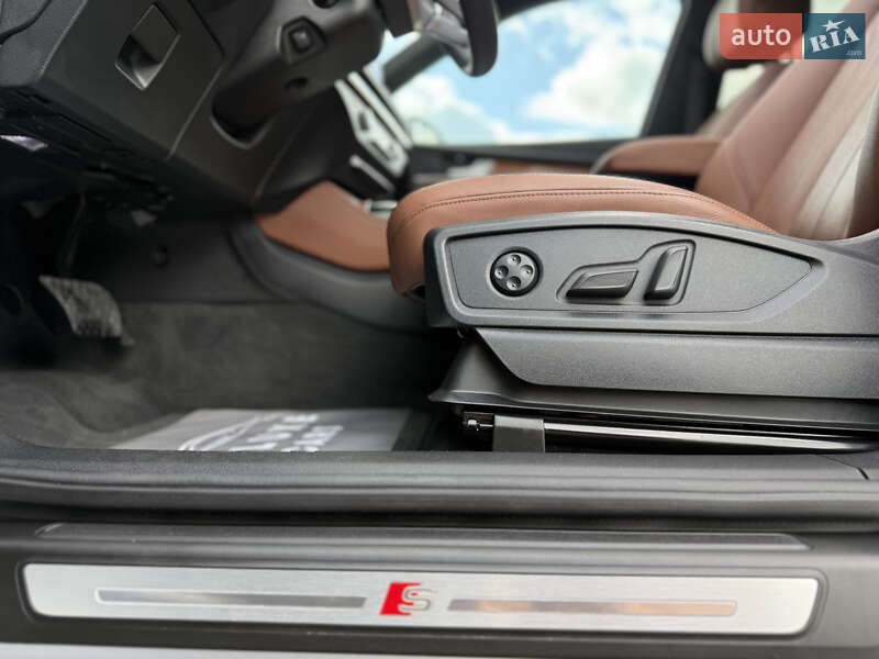 Внедорожник / Кроссовер Audi Q5 2022 в Дрогобыче