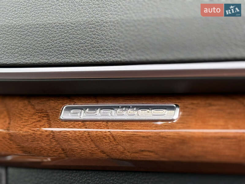 Внедорожник / Кроссовер Audi Q5 2022 в Дрогобыче