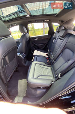 Внедорожник / Кроссовер Audi Q5 2016 в 